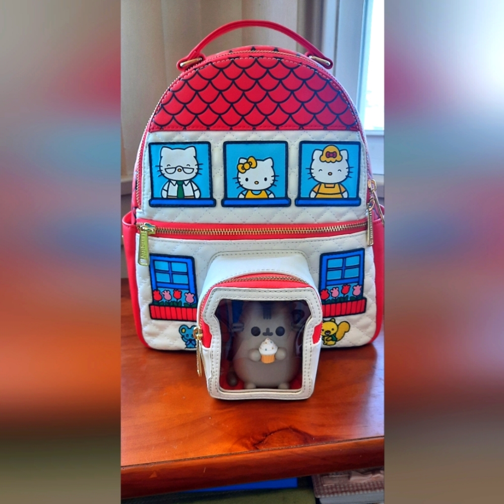 Hello Kitty POP Loungefly backpack - Picture 3 of 14